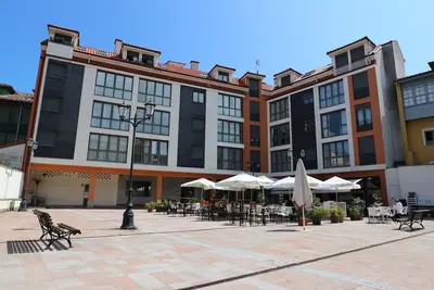 Image de Apartment La Bolera Indoor Bowling Alley