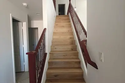 Image de Spacious 4-bedroom house in Phoenix with WiFi, Ac 2 story