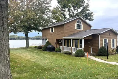 Image de Sandy Pond Waterfront Getaway