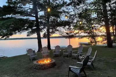 Image de Family Retreat on Cross Lake: Boat, Swim & Relax!