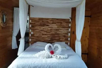Image de Homerez - Roulotte à la campagne avec son spa à Cabariot
