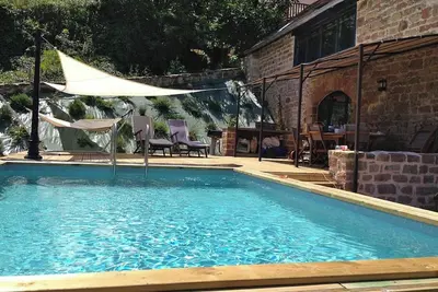 Image de Homerez - Villa spacieuse à Noailhac avec piscine privée