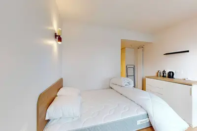 Image de Chambre 904 dans une résidence haut de gamme - Sport/Laverie