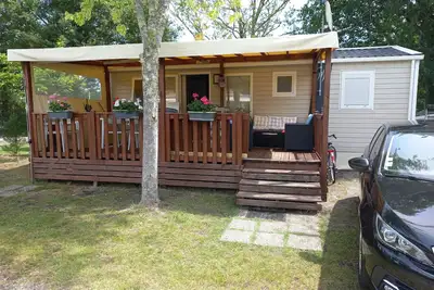 Image de Mobil home 3 chambres au bord du lac de Biscarrosse