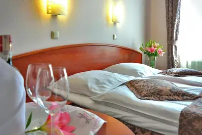 Image de Charming 1-bedroom apartment in quaint ตำบล กะทู้ with WiFi, Ac