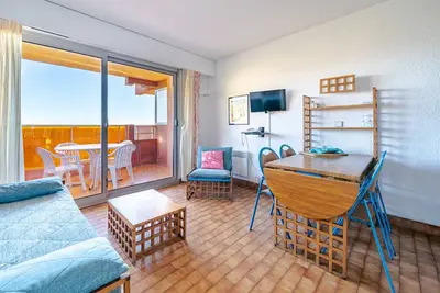 Image de Appartement 8 personnes avec kitchenette équipée et Wi-Fi