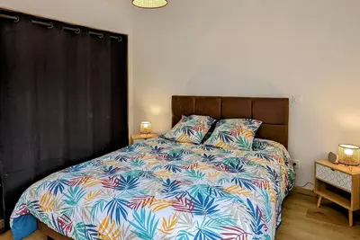 Image de Bel appartement rénové avec WiFi et parking sécurisé à Vesoul