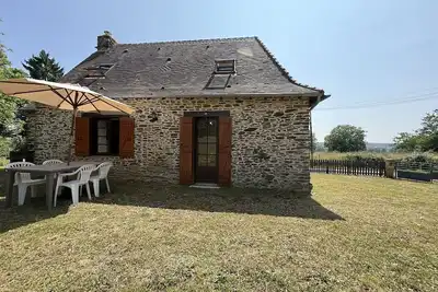 Image de Maison en pierres authentique avec jardin au cœur du Périgord Vert