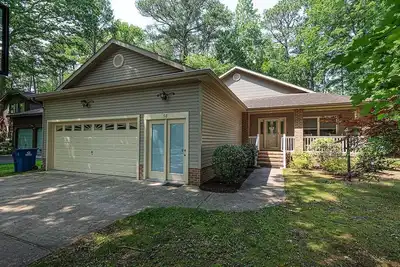 Image de Duck Cove Retreat--3 Bedrooms, 2 Bathrooms, Sleeps 9