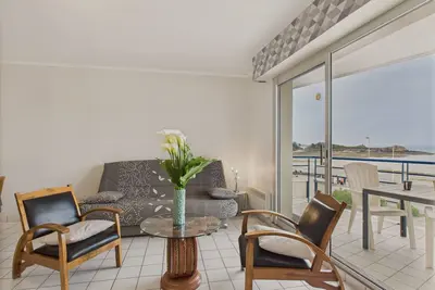 Image de Vue mer - 25m de la plage, appartement pour 4