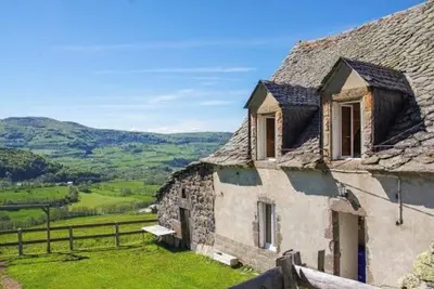 Image de Homerez - Maison de ferme Ă Cheylade
