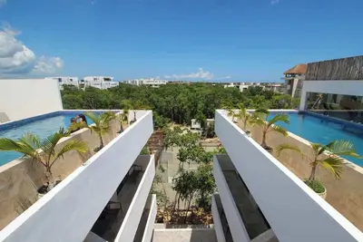 Image de Zama Condo w/ Rooftop Pool, Gym, Coworking, Cinema