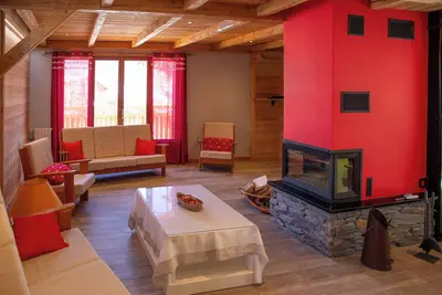 Image de chalet l'Aiglière Puy Saint Vincent\n(piscine en été)