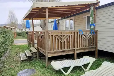 Image de Homerez - Bungalow confortable Ă Condrieu avec piscine