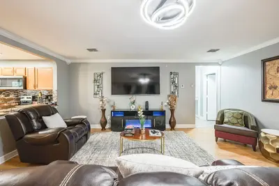 Image de Esty Relaxation 3 bedroom Home in Frisco \n\nSpacious and centrally located