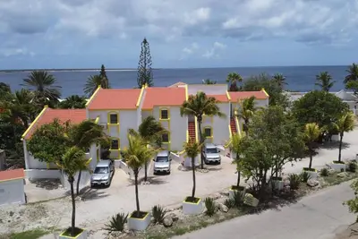 Image de Divers Paradise Bonaire – Only Full A/C Apt for 5 – Gear Storage & Rinse Tank