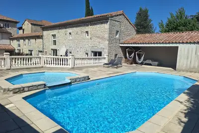 Image de Charmant studio avec piscine au cœur de Ruoms, Ardèche. Réduction dès 7 jours