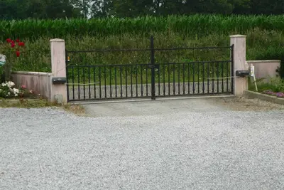 Image de Homerez - Maison familiale avec jardin Ă Lahosse