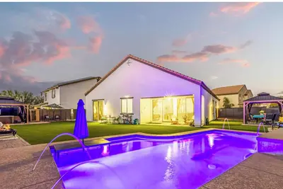 Live Above The Ordinary at Millionaire Mountainside Villa