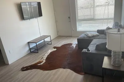 Image de Cozy 1-bedroom apartment in welcoming Phoenix with WiFi, fitness room