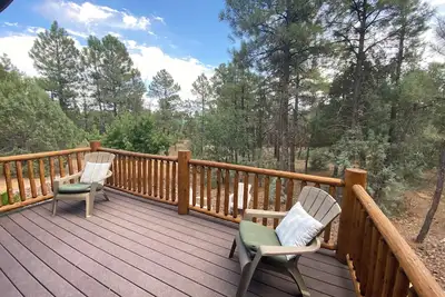 Image de Sugar Pine Cabin 3-bed/2 ba Vacation Home in fabulous Torreon Coutry Club