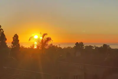 Image de Luxury 3-bedroom, Ocean View, 3 bath house Ac in Carlsbad, 5-7 minutes to beach