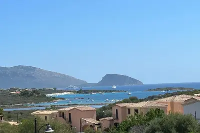 Image de Appartement 'Trilocale' avec vue sur la mer, terrasse privée et climatisation