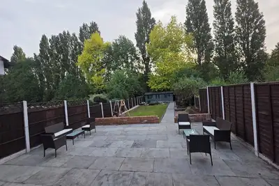 Image de Stunning property with summer house sleeps 15