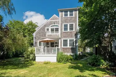Image de Summer Retreat: 036-C Unique Modern Chatham Home, Walk to Town and Beach