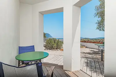 Image de Maison de vacances 'Oltreilmare Tavolara' avec vue sur la mer, Wi-Fi et climatisation