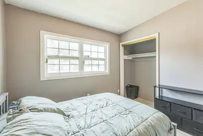 Image de 3-bedroom house in wonderful Palmetto with Ac, WiFi, Hot Tub by Hospitals, Beach