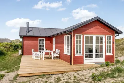 Image de \"Thine\" - 250m from the sea by Interhome