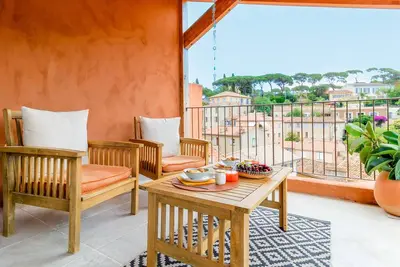 Image de Duplex 3 pièces au cœur de Bormes - Animaux acceptés