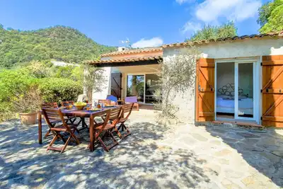 Image de Mas provençal charmant 3 pièces, terrasse sud, 6 pers. , Rayol Canadel