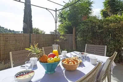 Image de Appartement T4 avec Terrasse, Animaux admis et Parking, à Proximité de la Plage