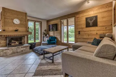 Image de Appartement spacieux 4 chambres avec parking, animaux admis - Les Houches