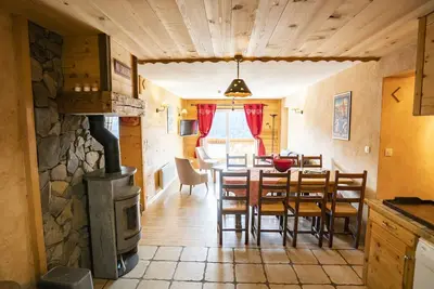 Image de Chalet 5 pièces pour 7 pers à Châtel, animaux admis