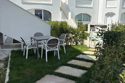 Image de Appartement avec piscine, climatisation, Wifi, Tv, vue panoramique, près de Porto Recanati