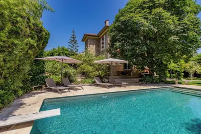 Image de Elegant 4br Villa in Antibes w/ Pool, A/C & Garden – Walk to Everything