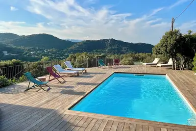Image de Villa 4ch-4sdb, piscine chauffée, vue, calme, clim, proche sublime plages