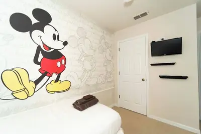 Image de 3-bedroom townhome in peaceful Kissimmee with Ac, WiFi and Pool