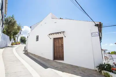Image de Beautiful townhome with WiFi in GaucĂn.