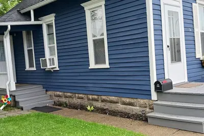 Image de Cozy 2-bedroom house in Port Huron near Blue Water Bridge. WiFi and satellite Tv