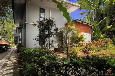 Image de 3 Bedrooms Tropical House with mezzanine, 20 meters from the beach, small pool