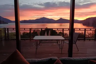 Image de Moetapu Scenic Retreat - Luxury Haven for Couples