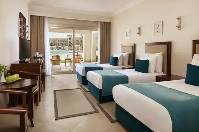 Image de Spacious All-Inclusive Stay with Beach Access l 2 Pool-view Rooms