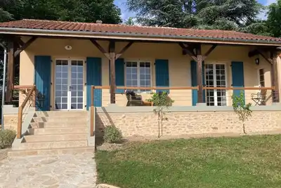 Image de Belle maison au coeur du Périgord noir 4 km du centre de Le Bugue. 4 personnes