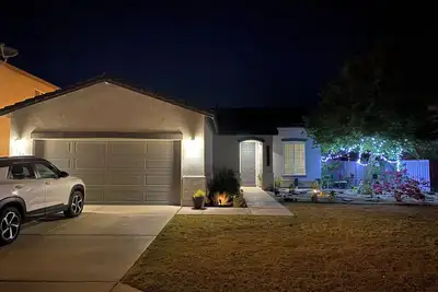 Image de 4-bedroom house in an amazing neighborhood with Ac, WiFi. Relax and unwind.