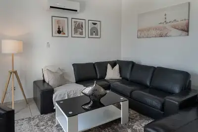 Image de Phaedrus Living: Seaview Hilltop Maisonette