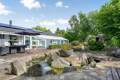 Image de \"Ellie\" - 700m from the sea by Interhome